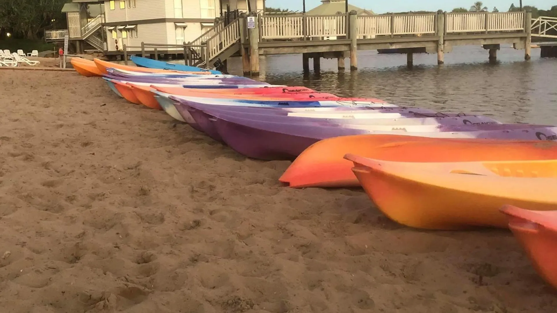 Appartement Large Family Sized Unit With Watersports, Maroochy River, Lagoon, And Beach Access Twin Waters